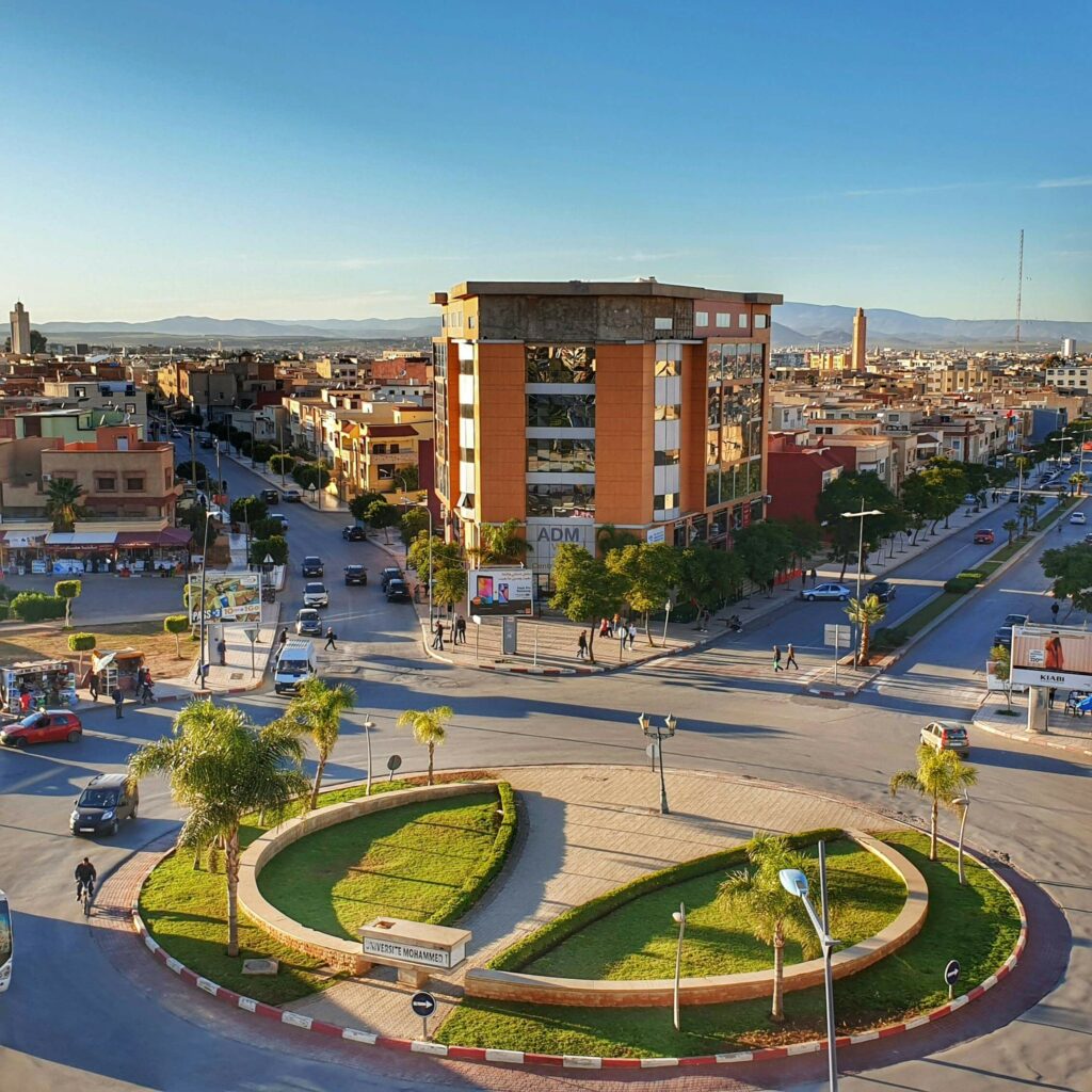 View of Oujda, Morocco, with its blend of traditional architecture, busy streets, and affordable atmosphere, making it one of the cheap cities in Morocco to visit.